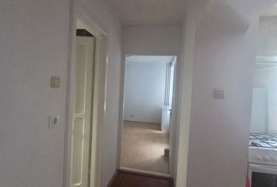 Apartament cu 2 camere decomandat în Central - 3