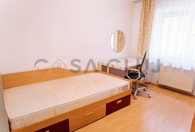 Apartament cu 3 camere decomandat, mobilat în Zorilor