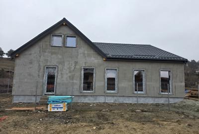 Casă cu 4 camere în Sânpetru - 6