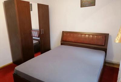 Apartament cu 2 camere decomandat în Popa Șapcă