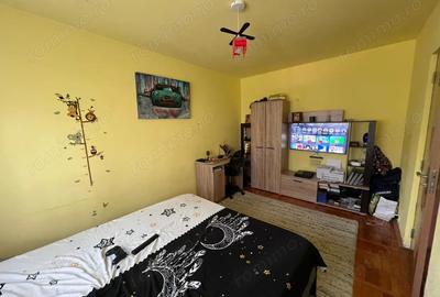 Apartament 2 camere, etaj 2 zona Gh. Lazar Apartament 2 camere, etaj 2 zona Gh. Lazar - 4