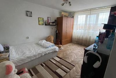 Apartament cu 2 camere decomandat în Berceni - 9