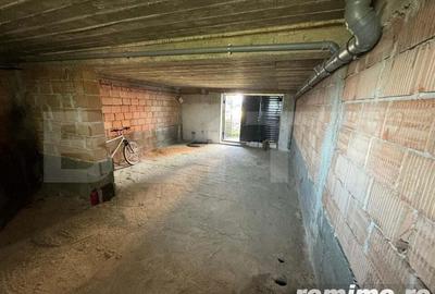 Apartament Tip Casa cu Scara interioara, Curte ?i Garaj generos Micro - 3