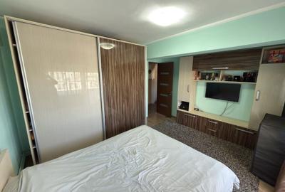 Apartament cu 3 camere decomandat în Micro 17 - 2