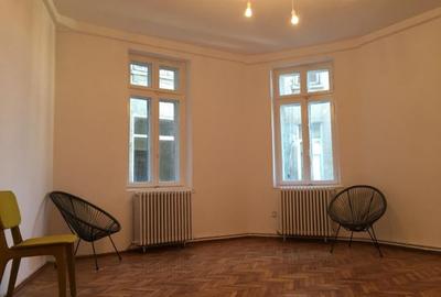 Închiriere apartament 6 camere - 6