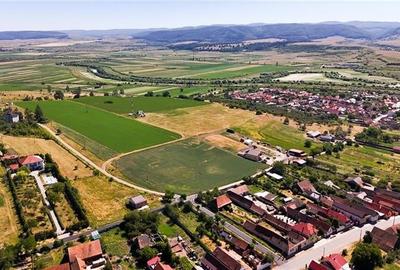 6 loturi casa Maierus,1.375mp,langa DN13, Doripesco,Brasov: 35min, zona verde:FI - 17