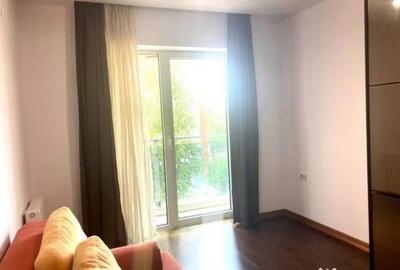 Apartament cu 3 camere semidecomandat în Dristor - 3