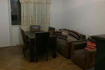 Apartament cu 4 camere decomandat în Central - 4