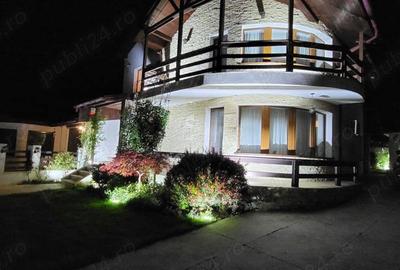 Casă cu 6 camere cu Teren 500 Mp în Central - 12
