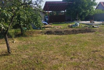 Casă cu 2 camere cu Teren 712 Mp în Șofronea - 1