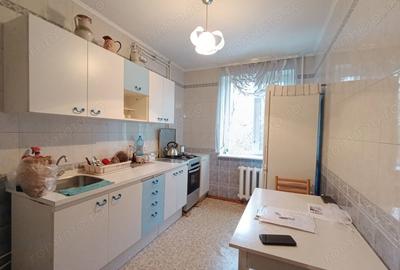 Garsonieră decomandată în Dristor