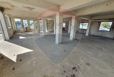 Spatiu comercial de vanzare I.L. Caragiale - Bacau - 2