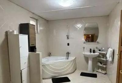 Casă cu 5 camere cu Canalizare în Rahova - 1