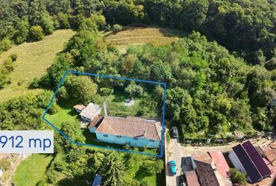 Casă individuală cu 5 camere cu Canalizare în Est - 1