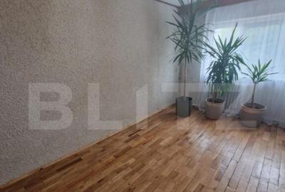 Apartament 2 camere, decomandat, 52 mp, etaj intermediar, zo - 3