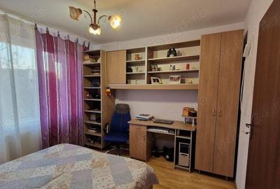 Apartament cu 3 camere decomandat, mobilat în Gorjului - 3