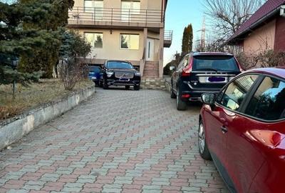 Casă individuală cu 8 camere cu Canalizare în Făget
