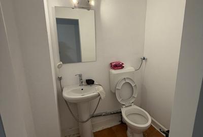 Garsonieră decomandată în Titan - 1