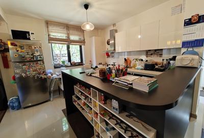 Casă tip duplex – mobilată și utilată – 4 camere-200 mp teren - 8