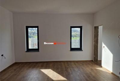 Casă cu 4 camere cu Teren 616 Mp în Dealuri Oradea - 12