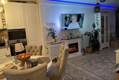 Apartament cu 3 camere decomandat în Central - 1