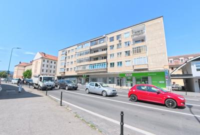 Apartament 3 camere langa Star, priveliste de vis - 2