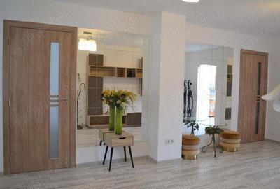 Casa 270 mp utili + teren generos 4330 mp-Peciu Nou - 2