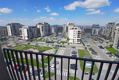 Apartament cu 2 camere semidecomandat, mobilat în Tractorul - 1