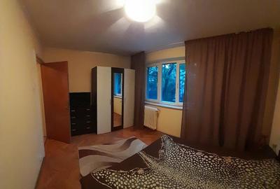 Apartament cu 3 camere semidecomandat în Drumul Taberei - 4