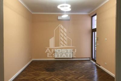 Spatiu pentru birouri 78 mp zona Centrala