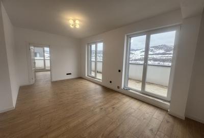 Apartament cu 2 camere semidecomandat în Florești
