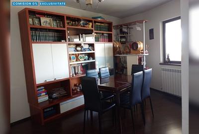 Apartament cu 4 camere decomandat în Micro 39