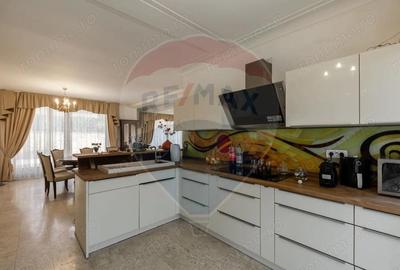 Casa spectaculoasa in Media? re?edin?a antrenorului Cristi Pustai - 6