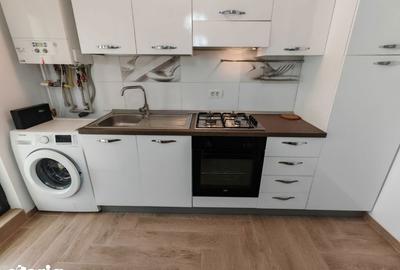 Apartament cu 3 camere decomandat în Central - 2