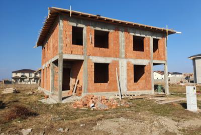 Duplex cu 4 camere în Săcălaz