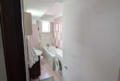 Apartament cu 2 camere decomandat în Central - 3