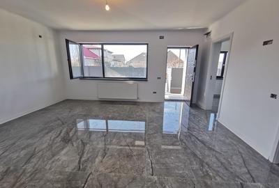 Casă individuală cu 3 camere cu Canalizare în Valu lui Traian - 3