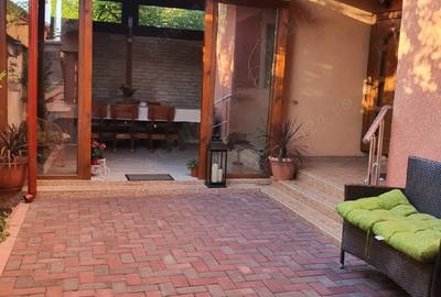 Casă cu 6 camere în Central - 9