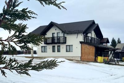 Casă cu 4 camere în Dealu Negru - 8