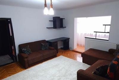 Apartament cu 3 camere semidecomandat în Crâng - 3