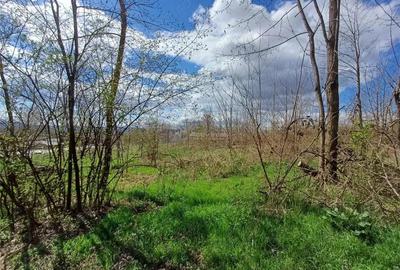 Teren de 5265 mp, în Central - 1