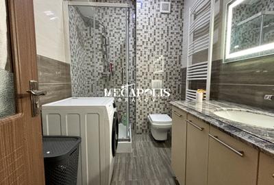 Apartament cu 3 camere decomandat în Tractorul - 24