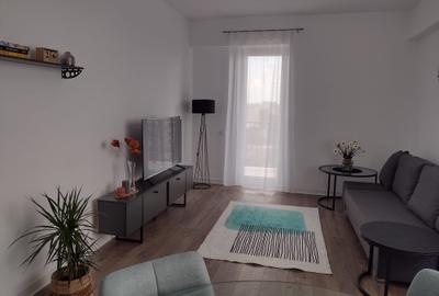 Apartament cu 2 camere decomandat, mobilat în Metalurgiei
