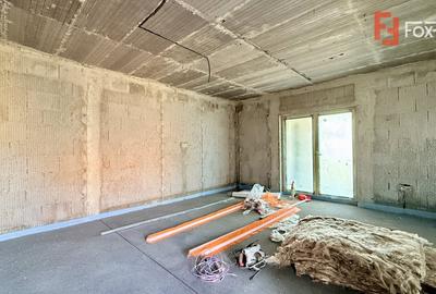 Duplex cu 3 camere cu Canalizare în Albina - 2