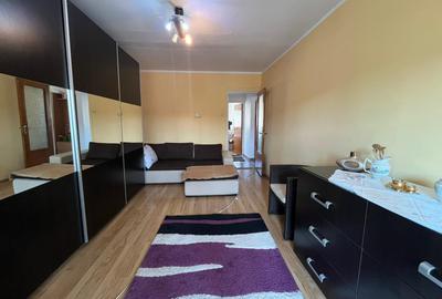 Apartament 2 camere, decomandat, Săcele