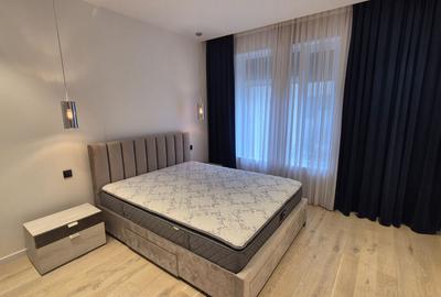 Penthouse 262,48 mp + terasa 165,16 + balcoane 10,73 mp - comision 0% - 8