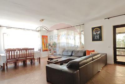 Vila tip duplex cu 5 camere de inchiriat in Pipera Vila tip duplex cu 5 camere de inchiriat in Pipera - 1