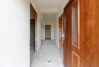 Duplex cu 5 camere cu Canalizare în Plopi - 2