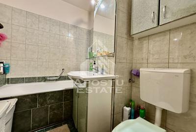 Apartament 3 camere, 2 bai, decomandat, etaj intermediar, lift, Fabric - 11