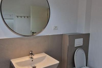 Apartament frumos cu 2 camere si loc de parcare - 7